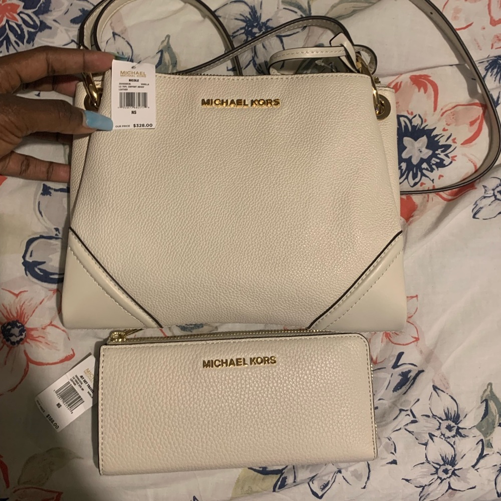 Michael Kors purse and wallet combo